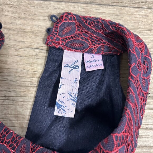 Alya Lace Overlay Dress with floral print - Red and Black - Small - Picture 3 of 4